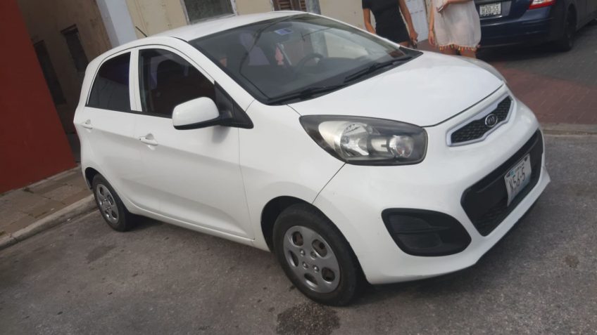 Kia Picanto - stage auto huren Curacao
