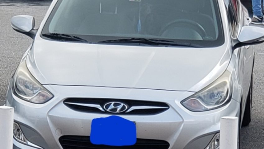 Hyundai Accent - een stage op curacao