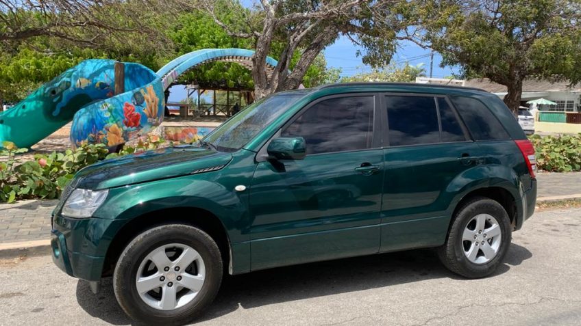 Suzuki Grand Vitara - Een Stage Op Curacao