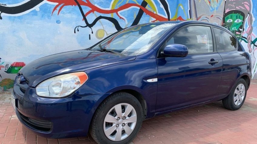 Hyundai Accent - een stage op curacao