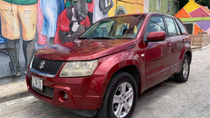 Suzuki Grand Vitara - een stage op curacao